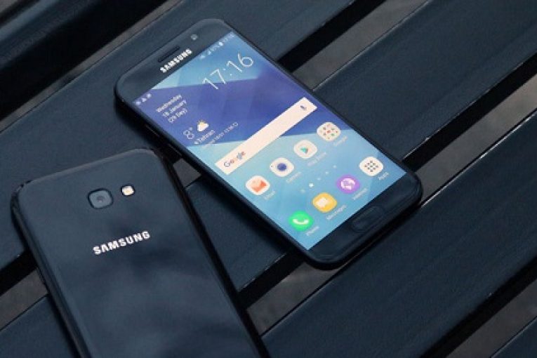 تفاوت گوشی های Galaxy A7 2017 و Galaxy A5 2017