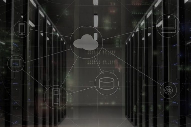 پیدا کردن MAC, IP, and DNS