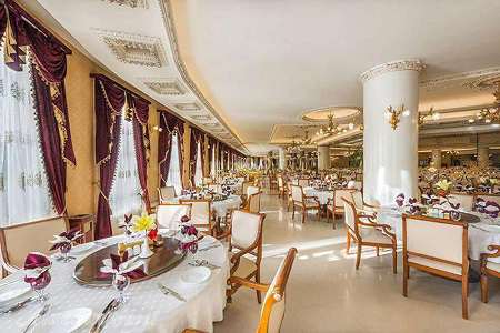 رستوران ضیافت هتل قصر طلائی مشهد