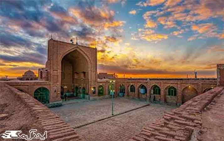 مسجد جامع از اماکن دیدنی داورزن