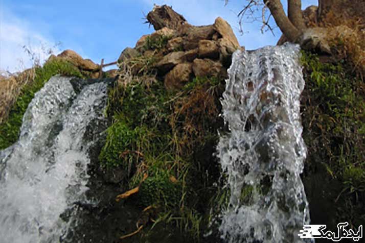 آبشار سر برج از جاذبه های طبیعی