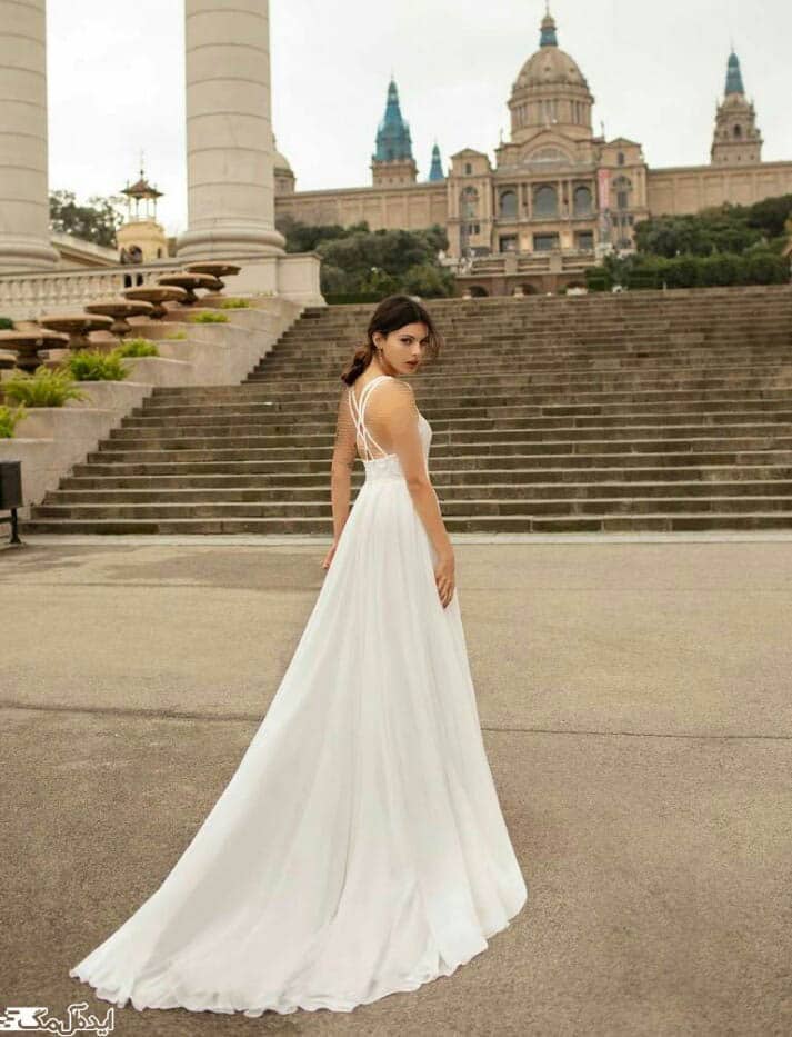 مدل لباس عروس دنباله دار بک لس
