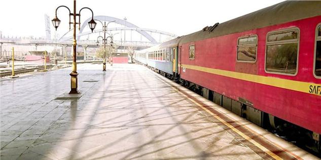 سفر به مشهد با قطار 