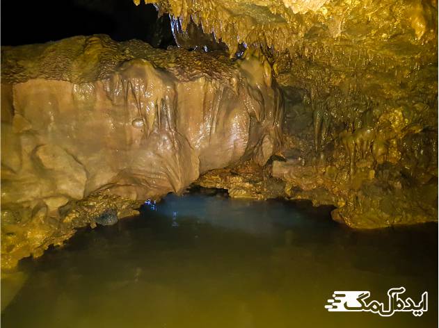 غار دانیال در عباس آباد 