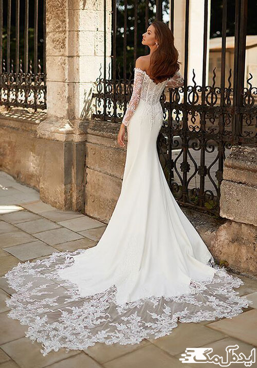 یک طرح زیبا و منحصر‌به‌فرد از لباس عروس دنباله‌دار اروپایی با حاشیه دانتل زیبا