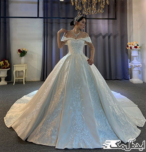 پارچه طرح‌دار براق در یک طراحی زیبا و شیک برای لباس عروس پرنسسی