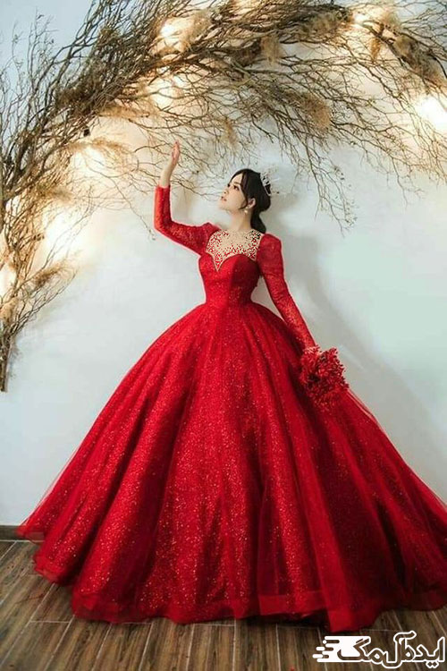 قرمز شاین‌دار، رنگی متفاوت و چشمگیر برای لباس‌های عروسی و نامزدی