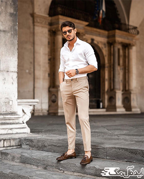 استایل نیمه‌رسمی مردانه با شلوار کتان رنگ روشن و پیراهن کلاسیک
