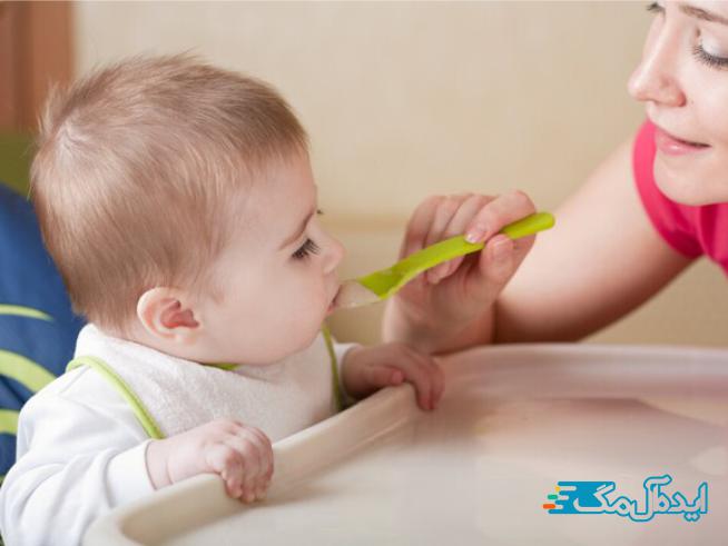 تغذیه کودک در 4 تا 8 ماهگی 