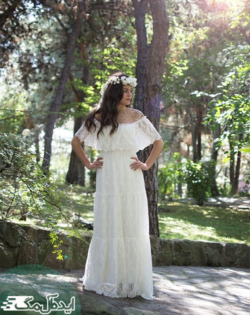 نمونه‌ای از یک لباس عروس آف شولدر راسته و راحت