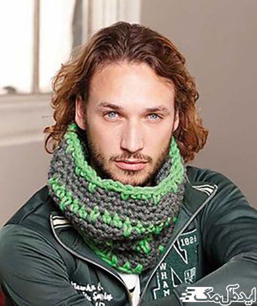 ترکیب رنگ‌های سبز و طوسی در شال گردن نک وارمر مردانه
