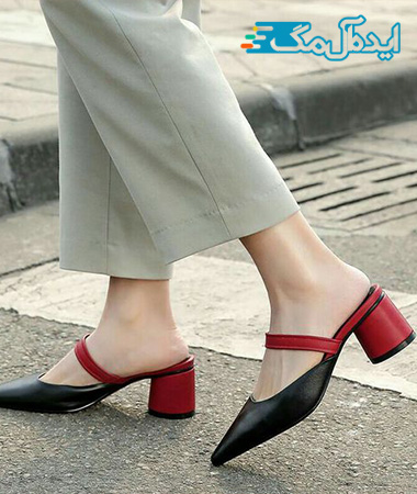 یک کفش خاص با طراحی متفاوت به رنگ قرمز و مشکی