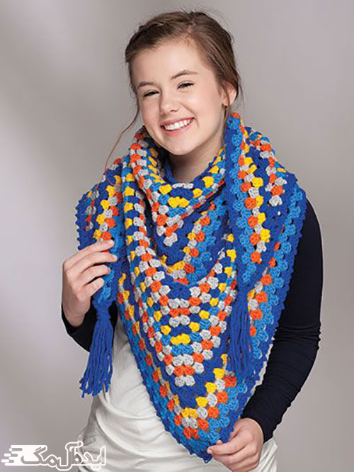 استفاده از رنگ‌های شاد و طرح‌های فانتزی برای شال گردن‌های زمستانی دخترانه