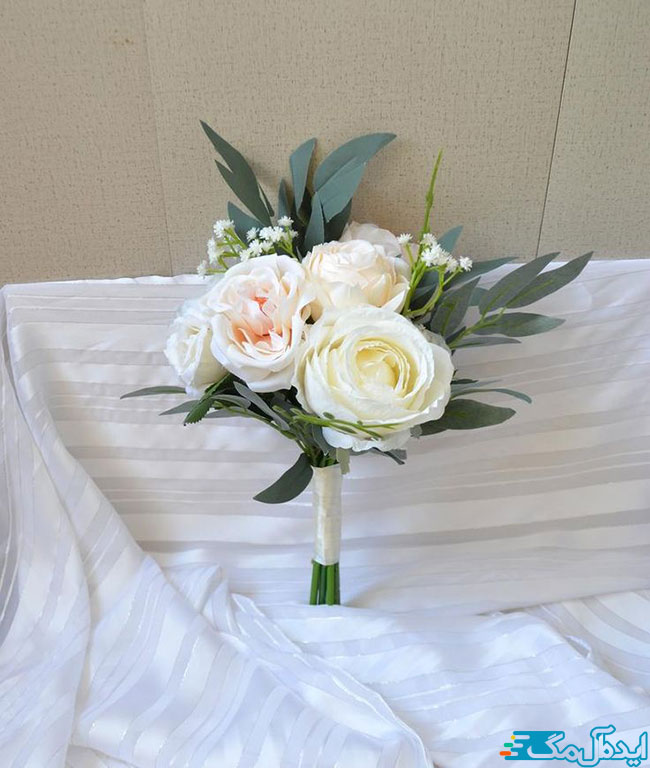 دسته گل عروس جدید 1402 با اندازه کوچک