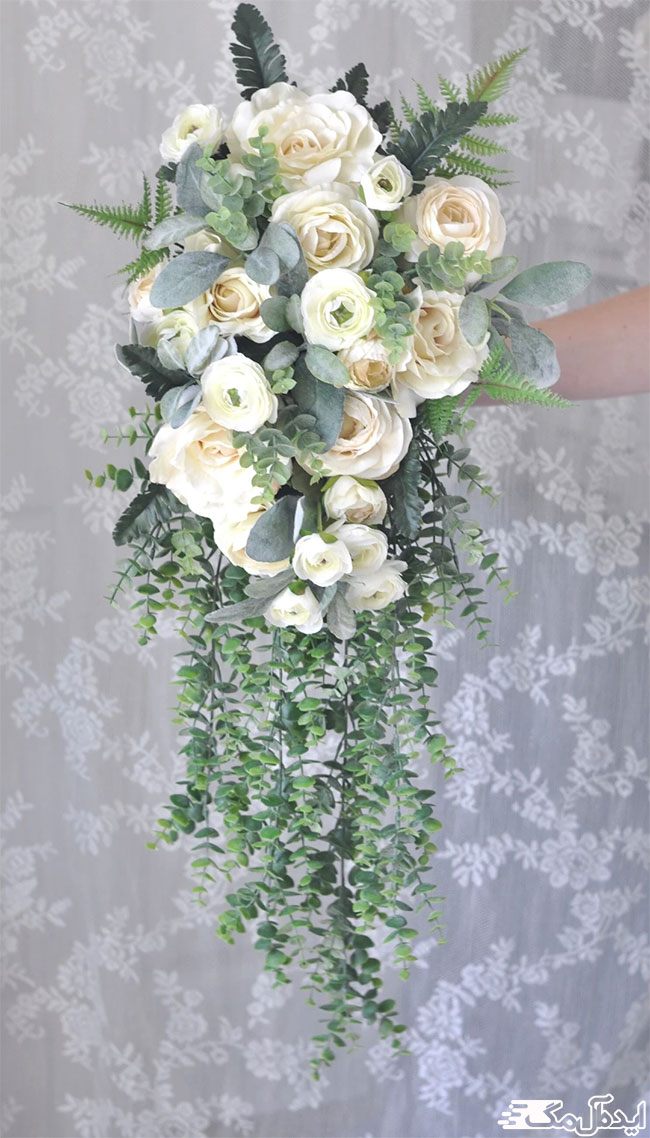 زیباترین دسته گل‌های نامزدی، عقد و عروسی به فرم آبشاری