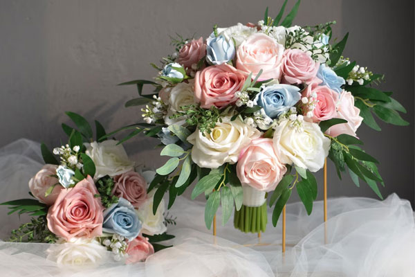 انواع دسته گل‌های عروس برای انواع تم‌های عروسی