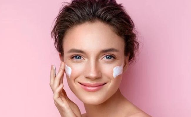 لیست کامل لوازم آرایشی ضروری