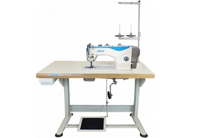 مقایسه چرخ خیاطی جک F10 و F4