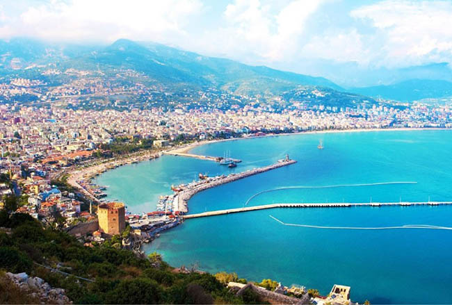 نمایی از ساحل آنتالیا